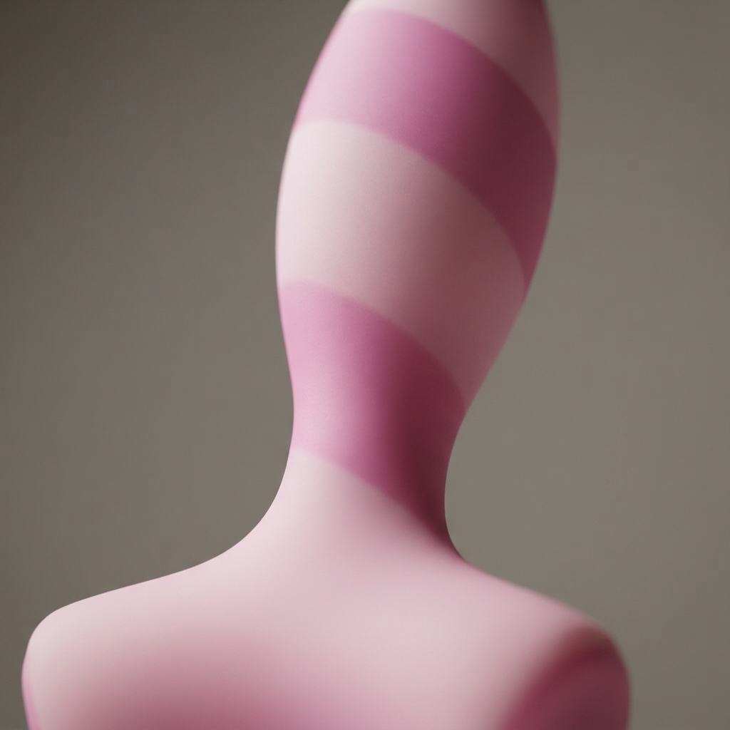 Loki compact vibrating plug massager detail by Olyon